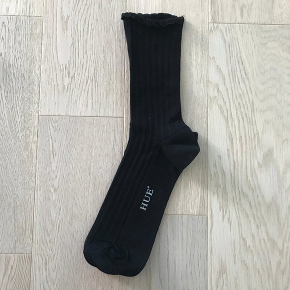 NWOT - Hue Women's Scalloped Pointelle Sock - Picture 4 of 6